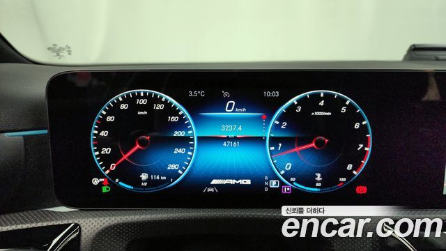 Mercedes-Benz A-Class (W177) AMG A35 4MATIC Sedan 2022 — фото 8
