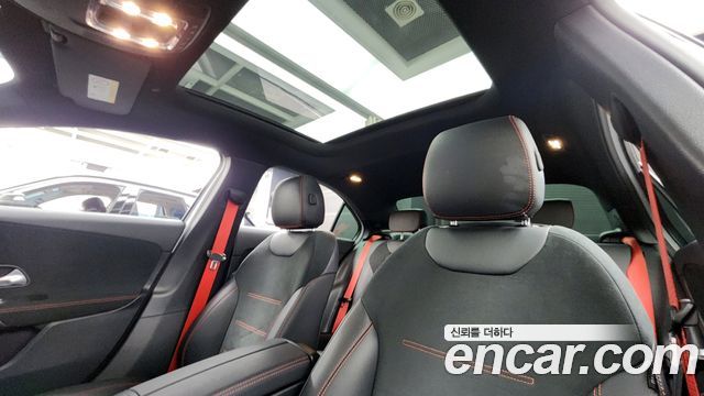 Mercedes-Benz A-Class (W177) AMG A35 4MATIC Sedan 2022 — фото 19