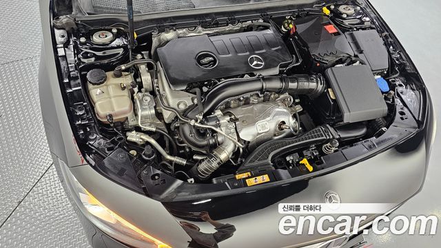 Mercedes-Benz A-Class (W177) A220 Sedan 2020 — фото 6