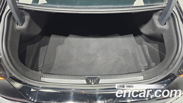Mercedes-Benz A-Class (W177) A220 Sedan 2020 — фото 20
