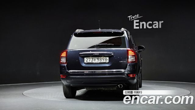 Jeep Compass 2.4 Limited 1st 2016 — фото 4