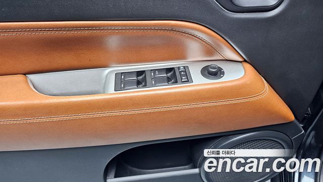 Jeep Compass 2.4 Limited 1st 2016 — фото 16
