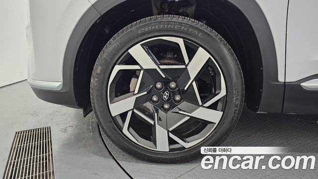 Hyundai Santa Fe Diesel 2.2 2WD Prestige 2021 — фото 5