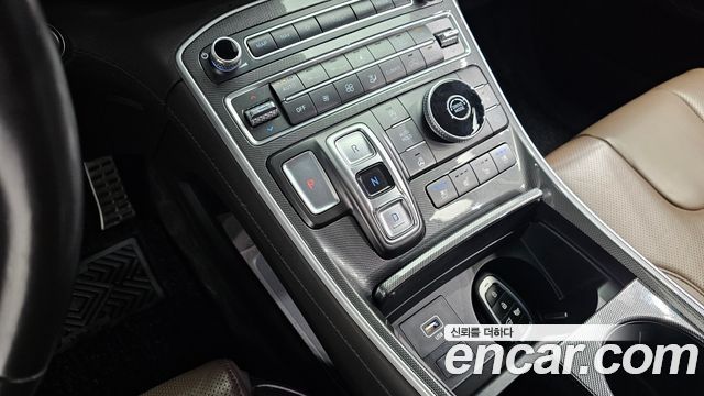 Hyundai Santa Fe Diesel 2.2 2WD Prestige 2021 — фото 9