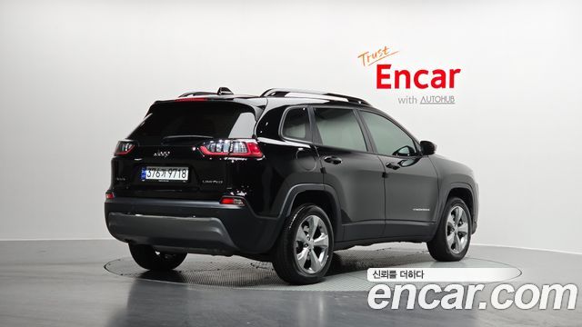 Jeep Cherokee (KL) 2.4 Limited AWD 2022 — фото 2