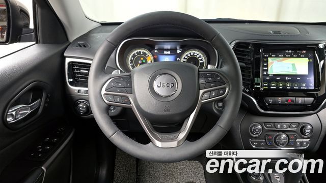 Jeep Cherokee (KL) 2.4 Limited AWD 2022 — фото 13