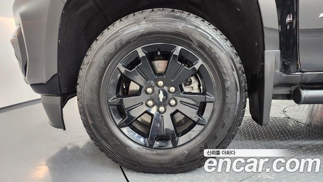 Chevrolet Real New Colorado 3.6 Z71-X Midnight 4WD 2021 — фото 5