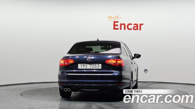 Volkswagen Jetta 2.0 TDI BlueMotion 6th 2015 — фото 4