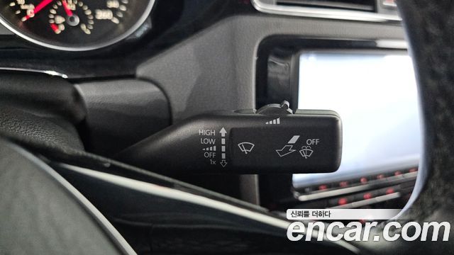 Volkswagen Jetta 2.0 TDI BlueMotion 6th 2015 — фото 19
