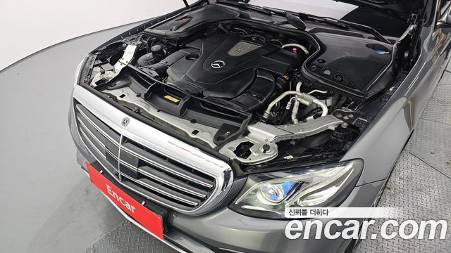 Mercedes-Benz E-Class (W213) E450 4MATIC Exclusive 2020 — фото 6