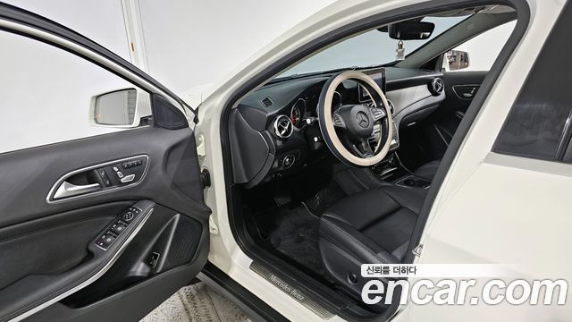 Mercedes-Benz GLA-Class (X156) GLA220 2019 — фото 11