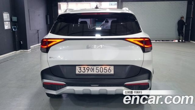 Kia Sportage (V) Gasoline 1.6 Turbo 2WD Prestige 2022 — фото 4