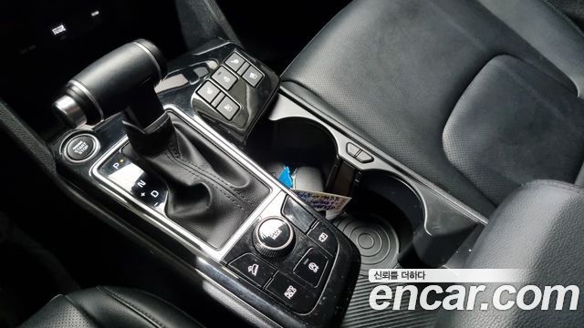 Kia Sportage (V) Gasoline 1.6 Turbo 2WD Prestige 2022 — фото 9