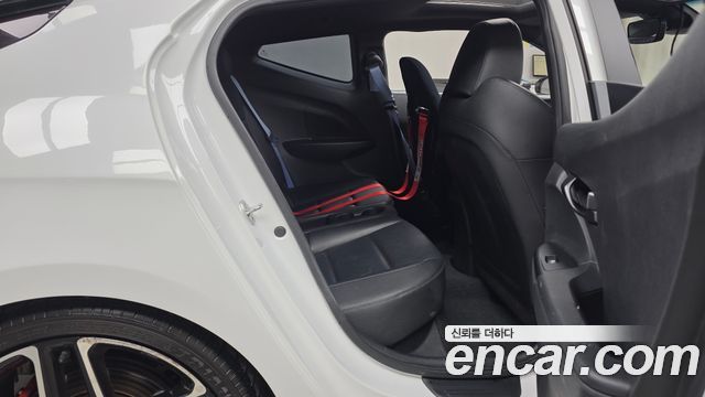 Hyundai Veloster (JS) 2.0 N 2022 — фото 12