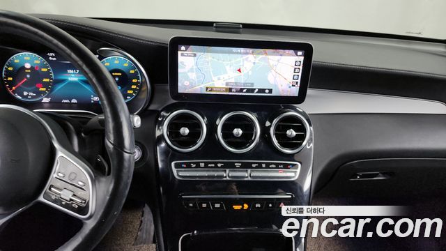 Mercedes-Benz GLC-Class (X253) GLC300e 4MATIC 2021 — фото 14