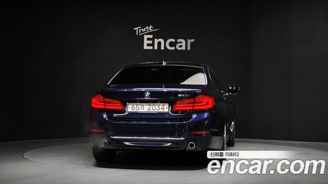 BMW 5 Series (G30) 520i Luxury 2019 — фото 4