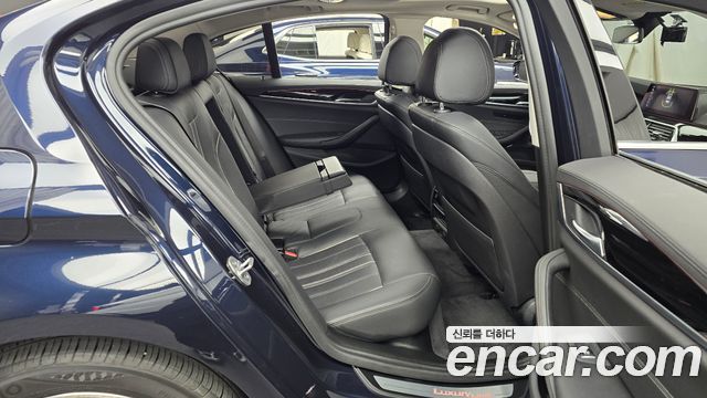 BMW 5 Series (G30) 520i Luxury 2019 — фото 12