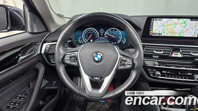 BMW 5 Series (G30) 520i Luxury 2019 — фото 13