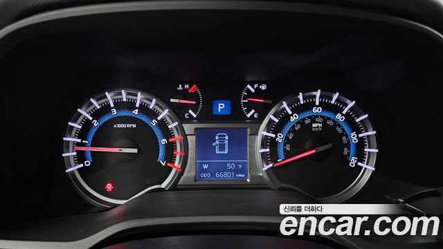 Toyota 4Runner V6 4WD SR5 2015 — фото 8