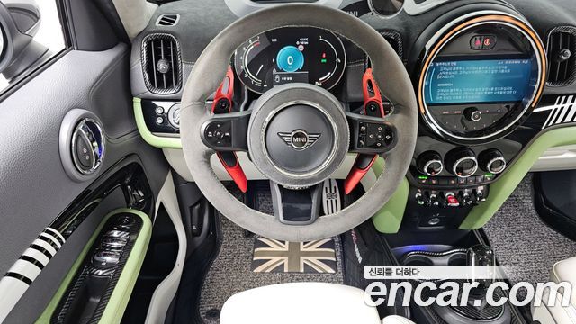 MINI Cooper S Countryman ALL4 Classic 2nd 2022 — фото 13