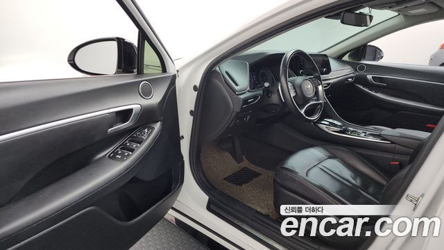 Hyundai Sonata (DN8) 1.6 Turbo Premium 2021 — фото 10