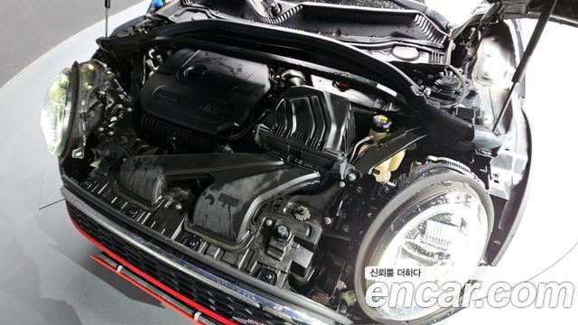 MINI Cooper S Clubman JCW 2nd Gen 2021 — фото 6