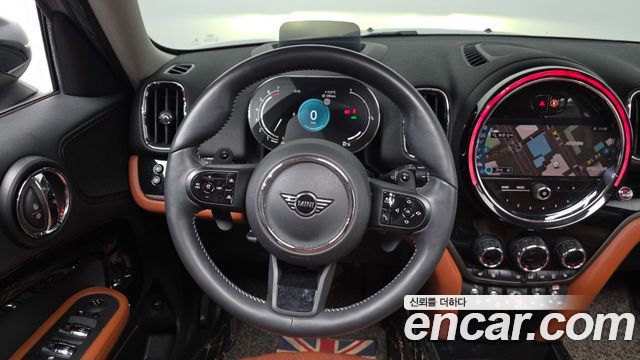 MINI Cooper S Countryman ALL4 Classic 2nd 2022 — фото 13