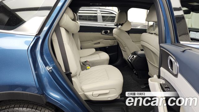 Kia Sorento (IV) HEV 1.6 2WD Noblesse 2023 — фото 12