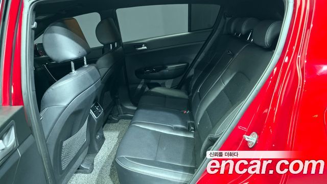 Kia Sportage The Bold Diesel 2.0 2WD Signature Gravity 2021 — фото 11