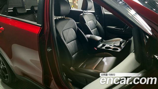 Kia Sportage The Bold Diesel 2.0 2WD Signature Gravity 2021 — фото 12