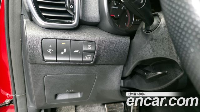 Kia Sportage The Bold Diesel 2.0 2WD Signature Gravity 2021 — фото 15