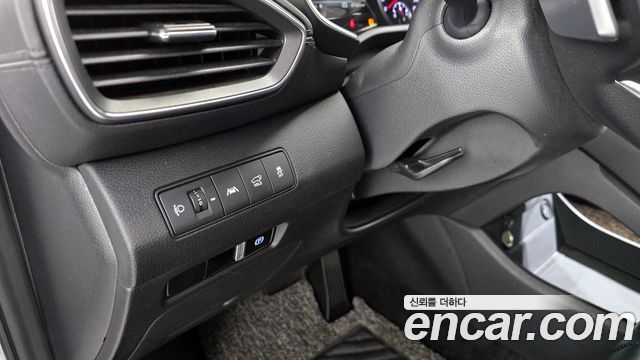Hyundai Santa Fe Diesel 2.2 2WD Prestige 2021 — фото 21