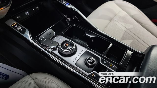 Kia Sorento (IV) HEV 1.6 2WD Noblesse 2023 — фото 9