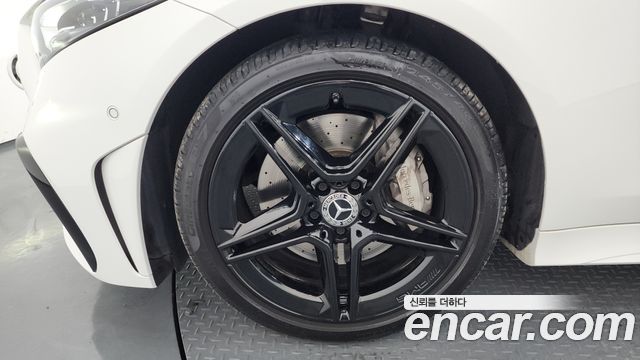 Mercedes-Benz CLS-Class (C257) CLS300d 4MATIC 2022 — фото 5