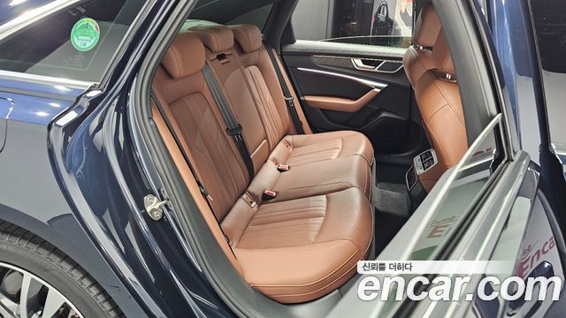 Audi A6 (C8) 45 TFSI Premium 2023 — фото 16