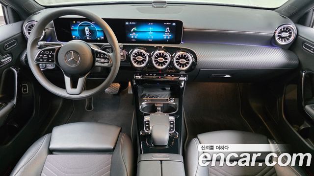 Mercedes-Benz A-Class (W177) A220 Sedan 2020 — фото 7