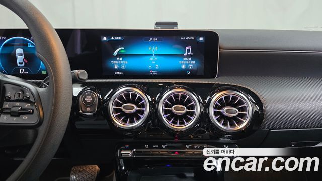 Mercedes-Benz A-Class (W177) A220 Sedan 2020 — фото 14