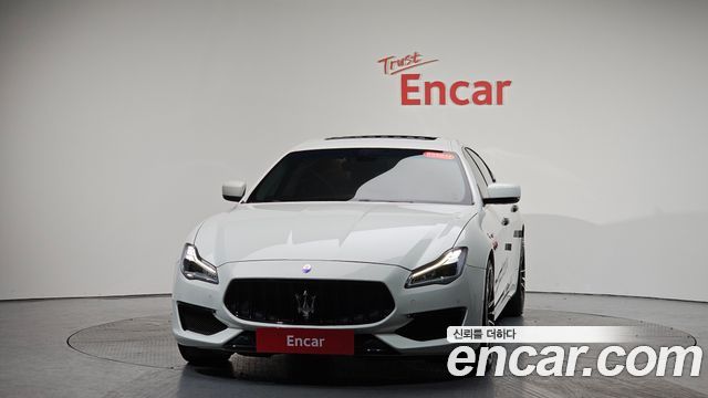 Maserati Quattroporte GTS 3.8 V8 2014 — фото 3