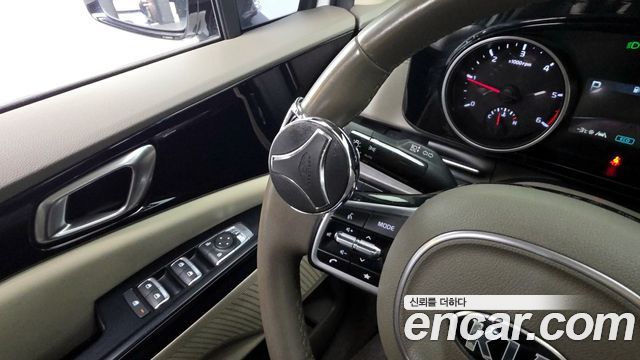 Kia Carnival (IV) Diesel 9-Seater Prestige 2021 — фото 21