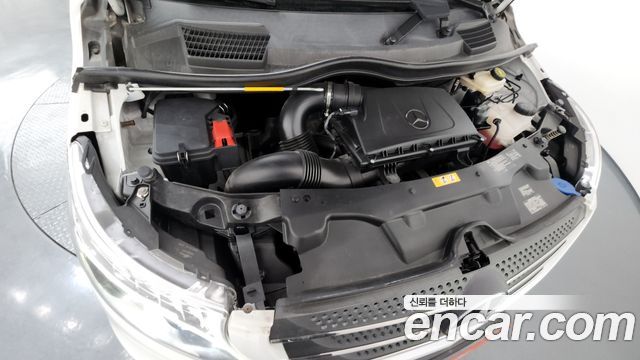 Mercedes-Benz V-Class 2.0 W447 2020 — фото 6