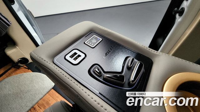Mercedes-Benz V-Class 2.0 W447 2020 — фото 19