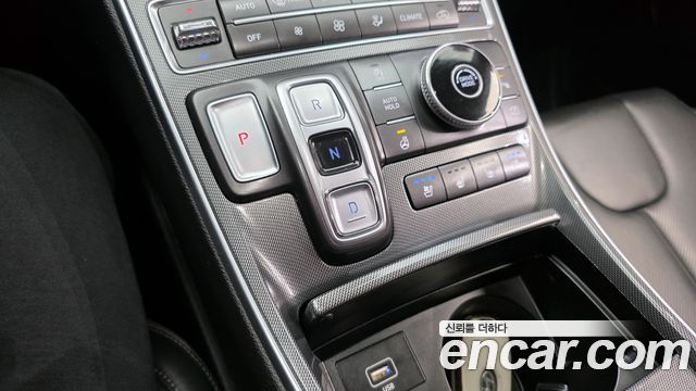 Hyundai Santa Fe Diesel 2.2 2WD Exclusive 2023 — фото 9