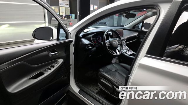 Hyundai Santa Fe Diesel 2.2 2WD Exclusive 2023 — фото 10