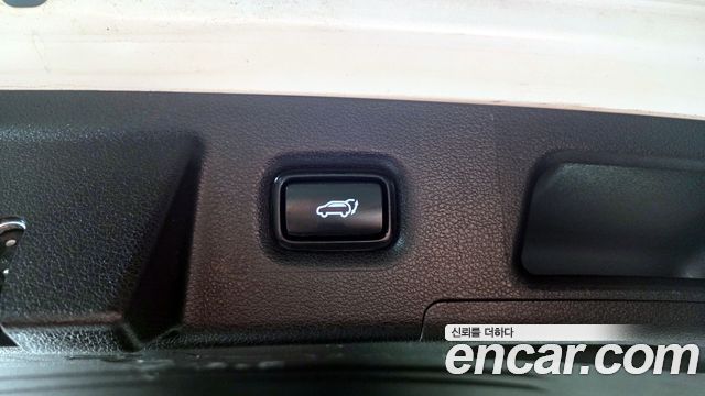 Hyundai Santa Fe Diesel 2.2 2WD Exclusive 2023 — фото 24