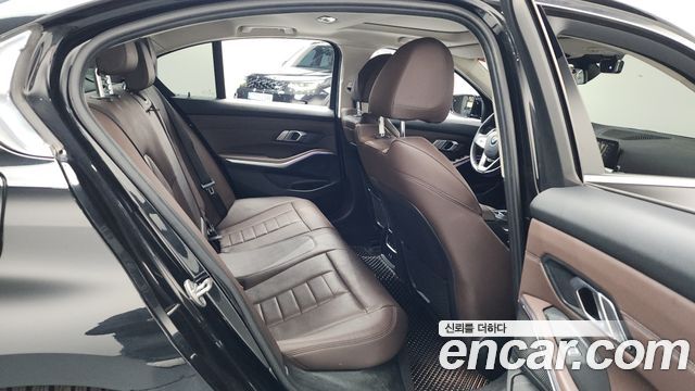BMW 3 Series (G20) 320i Luxury 2022 — фото 12