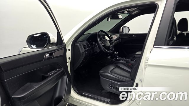 KG Mobility (SsangYong) Rexton Sports Diesel 2.2 4WD Prestige 2023 — фото 11