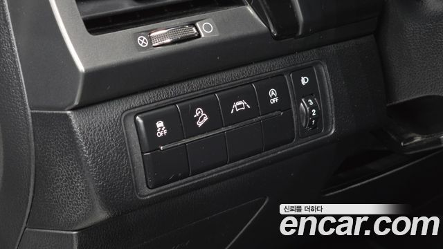 KG Mobility (SsangYong) Rexton Sports Diesel 2.2 4WD Prestige 2023 — фото 18