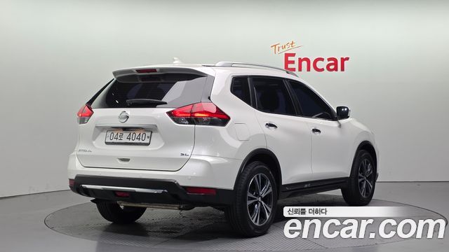 Nissan X-Trail 2.5 Smart 2WD 2018 — фото 2