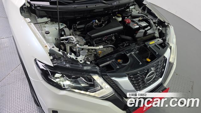 Nissan X-Trail 2.5 Smart 2WD 2018 — фото 6