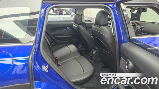 MINI Cooper S Clubman Standard 2nd 2021 — фото 16